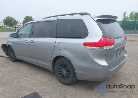 2013 Toyota Sienna Xle V6 8 Passenger from USA, damaged, VIN 5TDYK3DC6DS398823